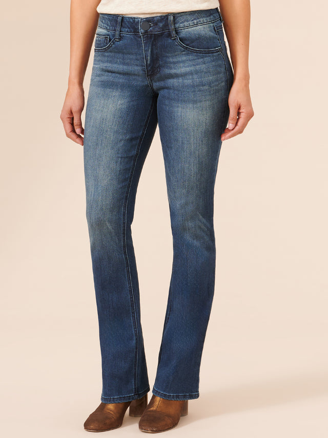 AB SOLUTION BLUE ITTY BITTY BOOT JEANS