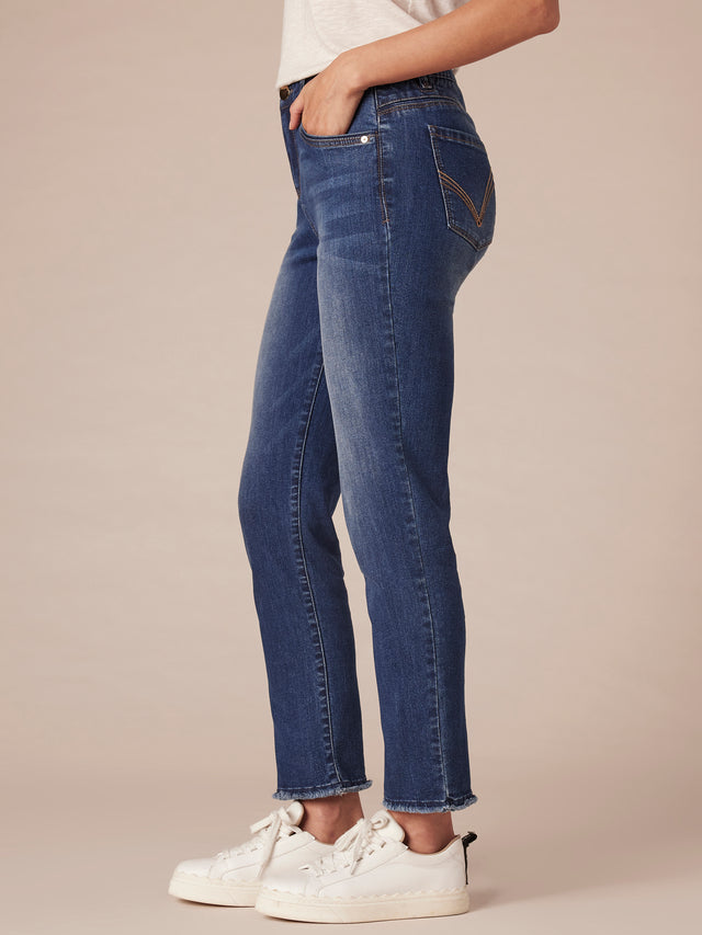 BLUE DENIM AB SOLUTION SLIM STRAIGHT JEANS