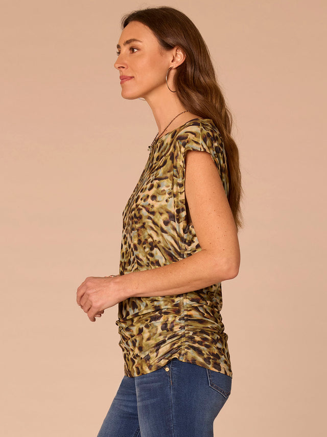 GOLDEN OLIVE EXTENDED CAP SLEEVE ANIMAL PRINT TOP