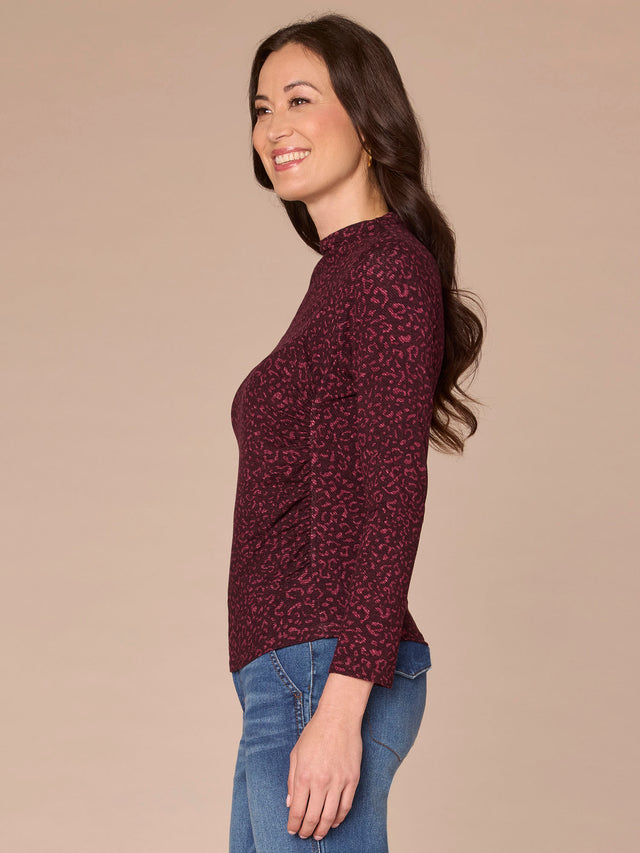 WINE SIDE RUCHED TONAL PRINT TOP
