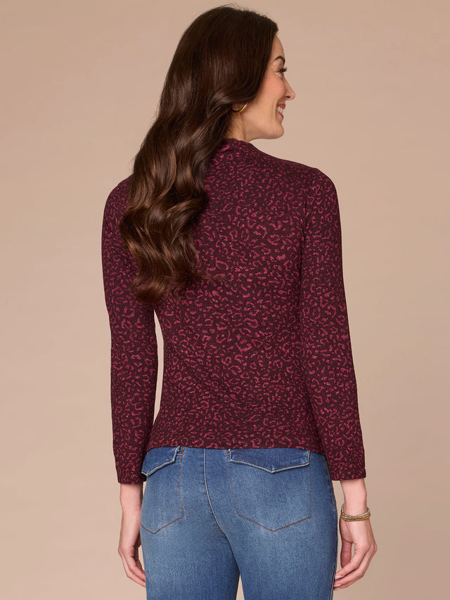 WINE SIDE RUCHED TONAL PRINT TOP