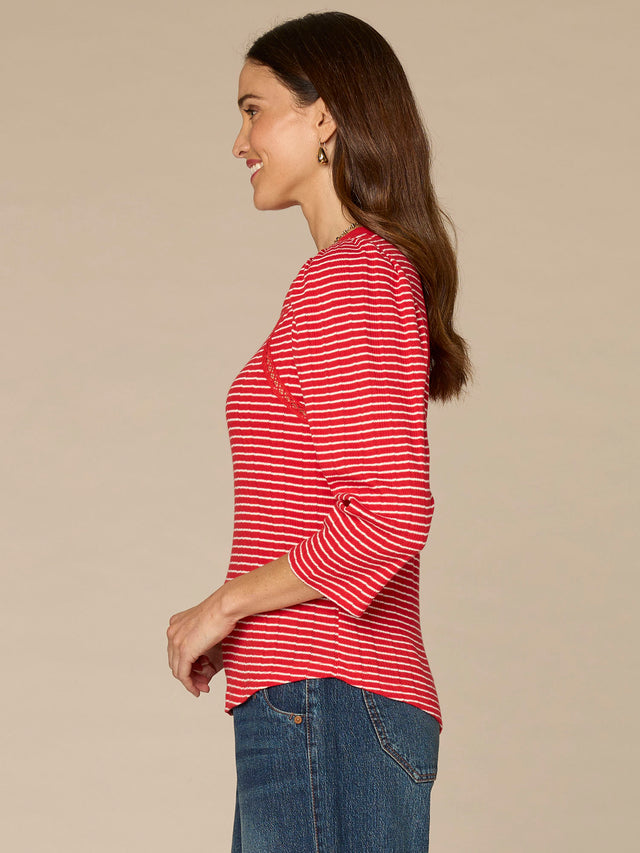HEIRLOOM RED STRIPE 3/4 SLEEVE KNIT TOP