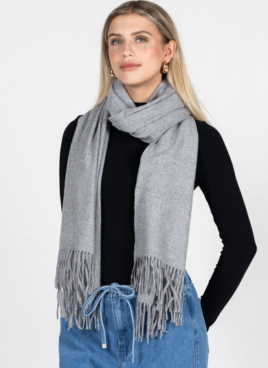 SILVER GREY OPULENT SCARF
