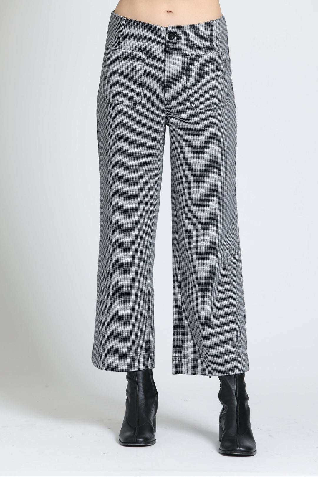 BLACK & WHITE CHECK WIDE LEG PATCH POCKET  CROP PANT
