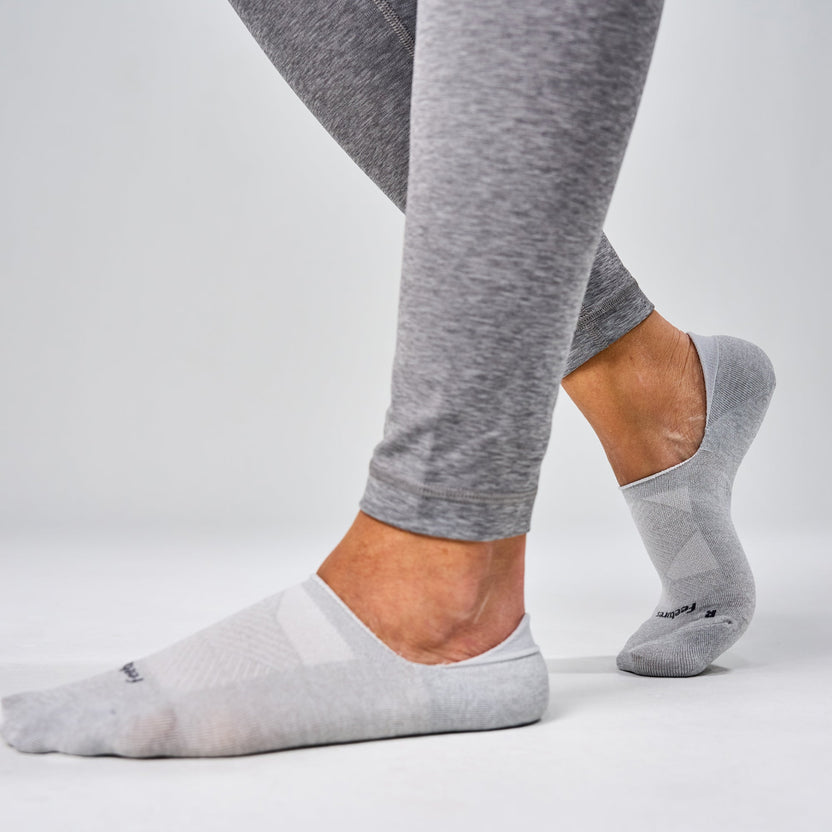 ELITE LIGHT GREY ULTRA LIGHT INVISIBLE SOCKS
