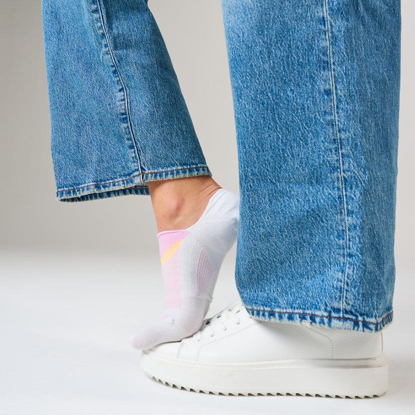 WHITE FLOW ULTRA LIGHT INVISIBLE SOCKS