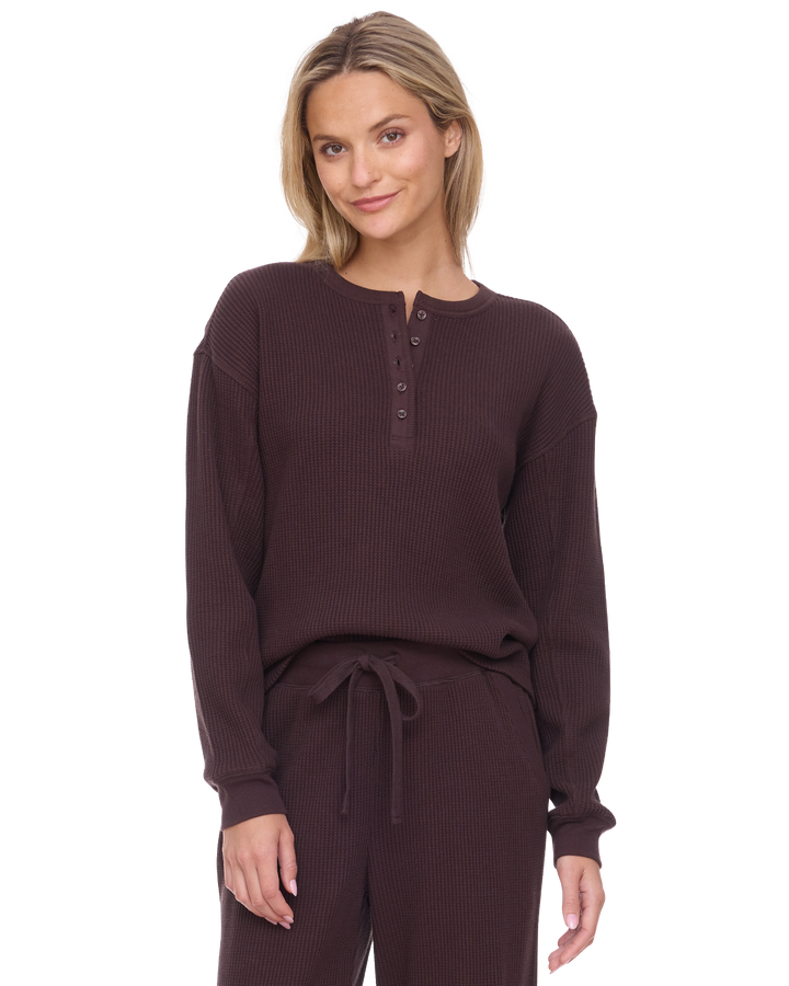 CHOCOLATE MONTCLAIR WAFFLE HENLEY TOP