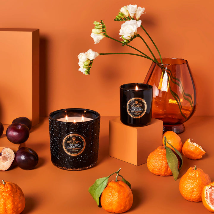 FREESIA  CLEMENTINE 9.5oz CLASSIC CANDLE