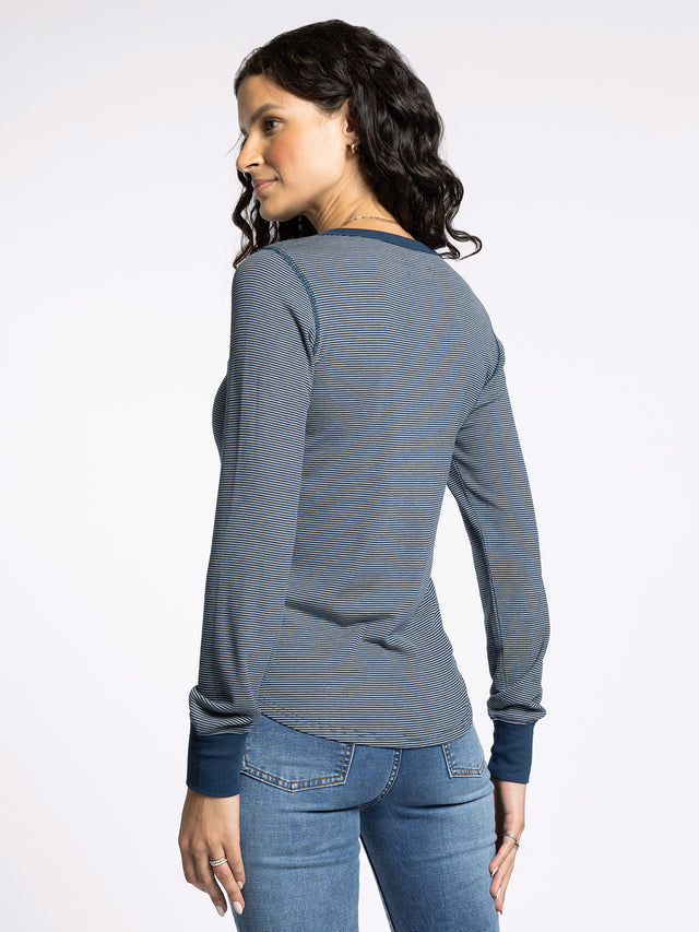 STACY NAVY & IVORY STRIPE TOP