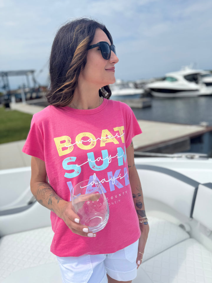 LIPSTICK PINK BOAT WAVES SUN RAYS LAKE DAYS DOOR COUNTY T-SHIRT