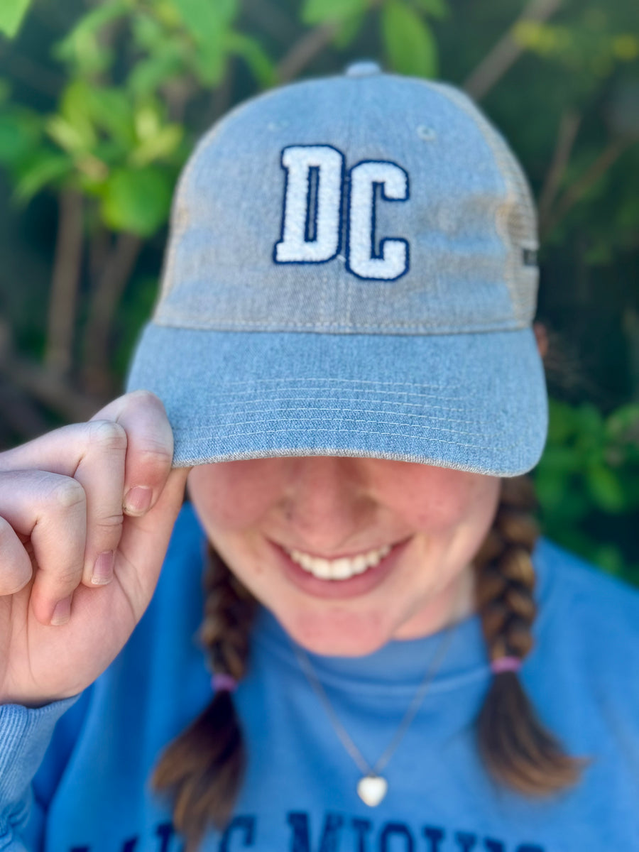 GREY & ANTIQUE WHITE DC, DOOR COUNTY EMBROIDERED HAT
