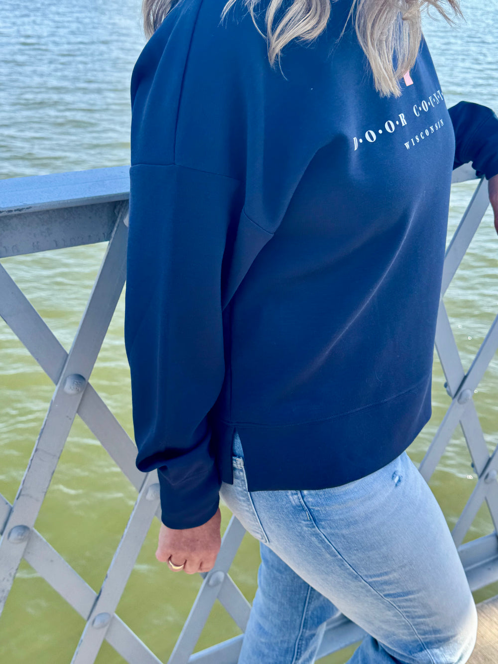 NAVY DOOR COUNTY WISCONSIN CAMP CREW SWEATSHIRT

