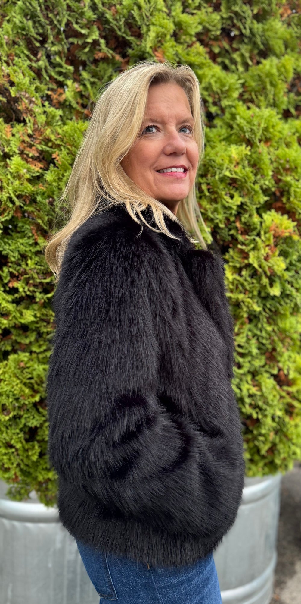 BLACK  NOVA FAUX FUR SHORT JACKET
