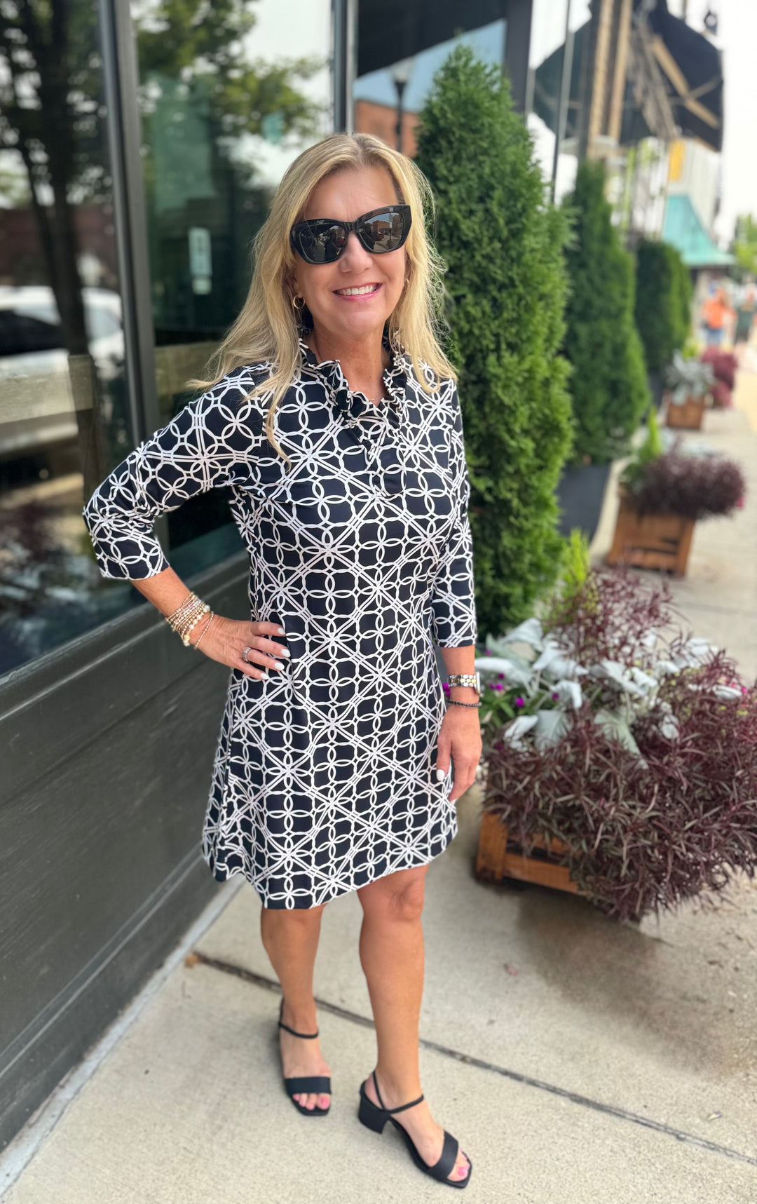 GINA BLACK GEO CIRCLE 3/4 SLEEVE RUFFLE NECK DRESS