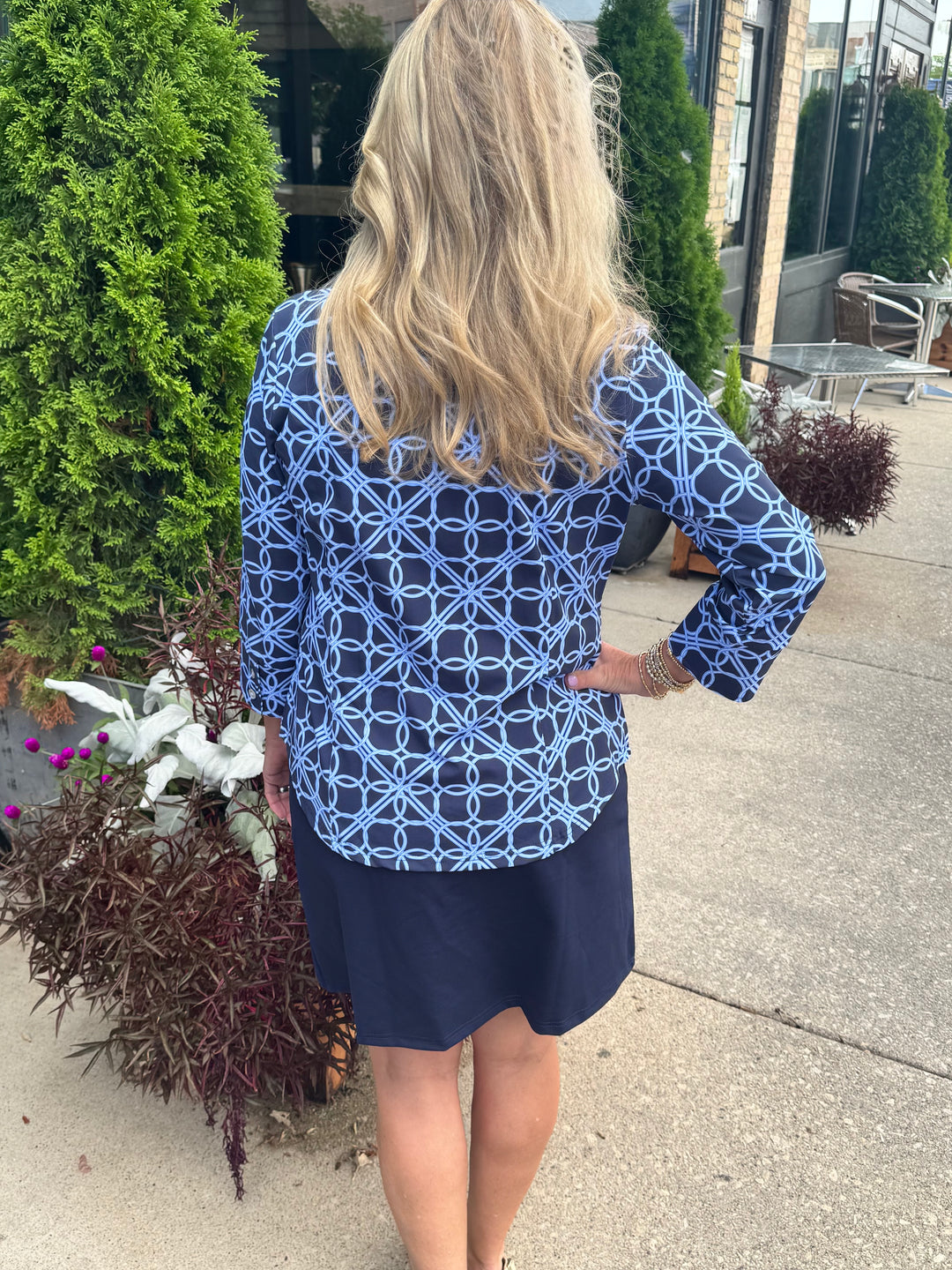 DIANA NAVY GEO CIRCLE BUTTON UP SHIRT