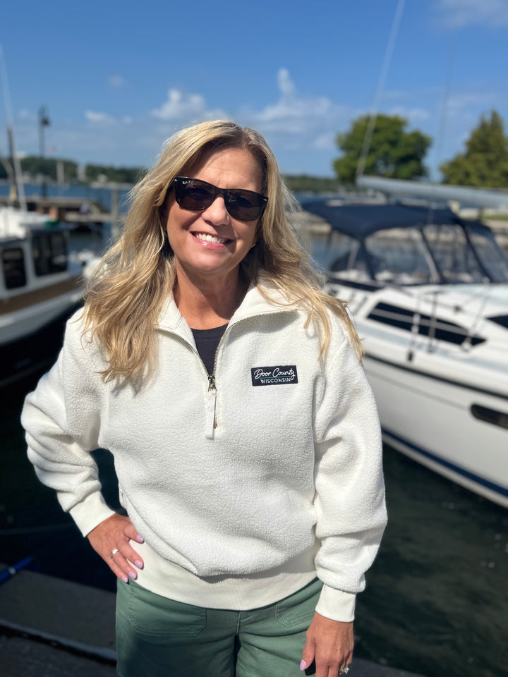 WOMEN'S IVORY DOOR COUNTY WISCONSIN  HALF ZIP FLEECE PULLOVER