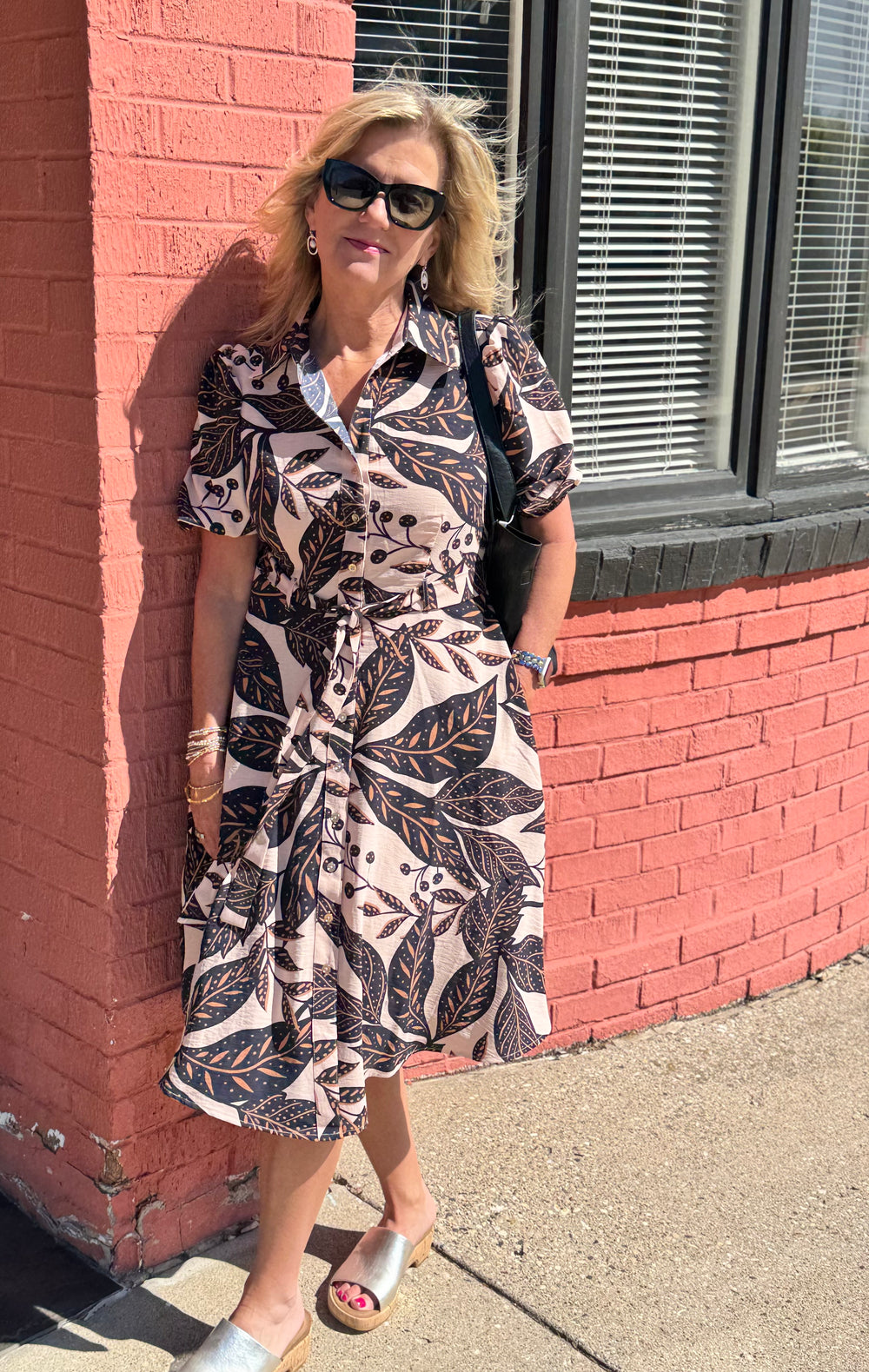 DASHA BLACK FLORAL MIDI DRESS
