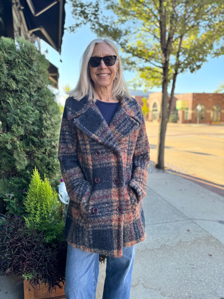 CAMI NAVY PLAID BOUCLE JACKET
