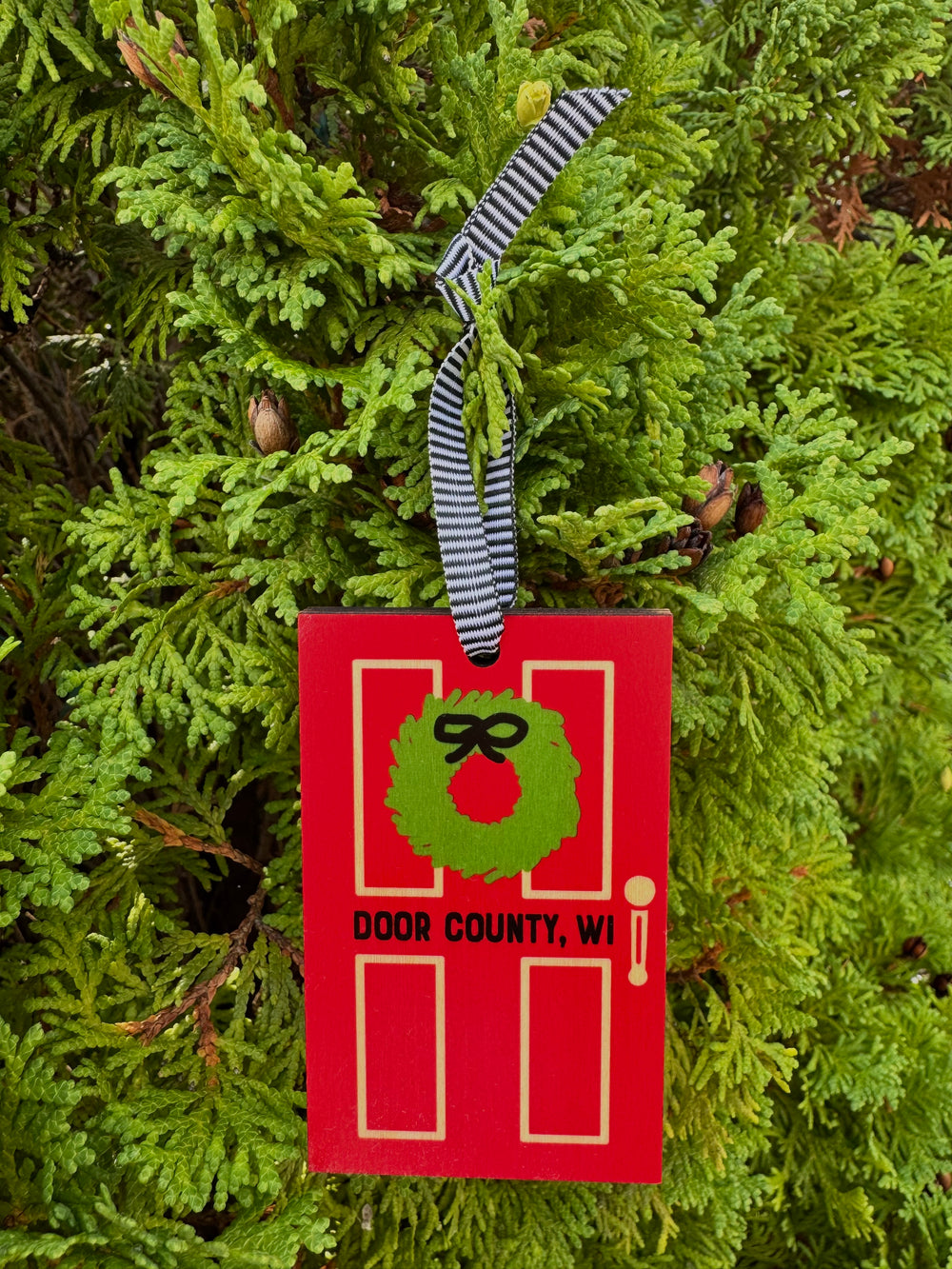 RED DOOR COUNTY HOLIDAY DOOR ORNAMENT
