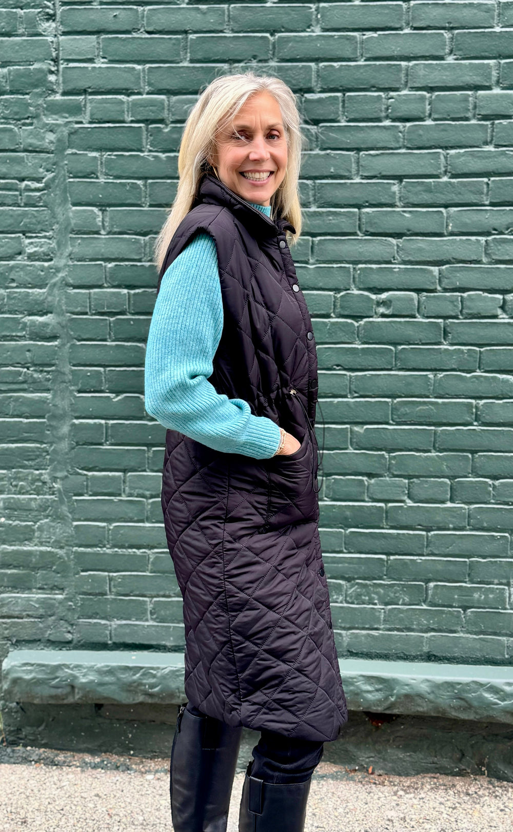 BLACK ZOE LONG QUILTED VEST WITH DRAWSTRING WAIST
