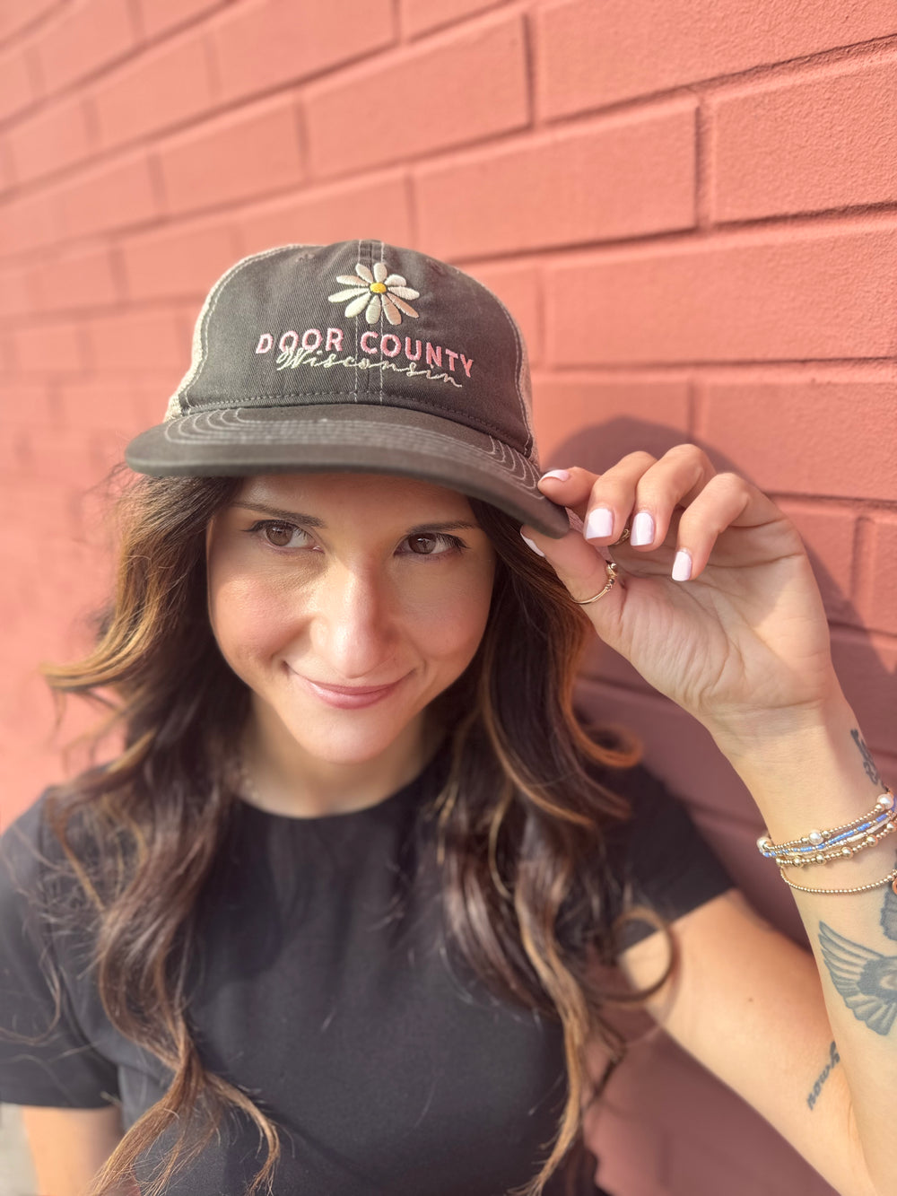 DOOR COUNTY, WISCONSIN FLORAL BOX HAT
