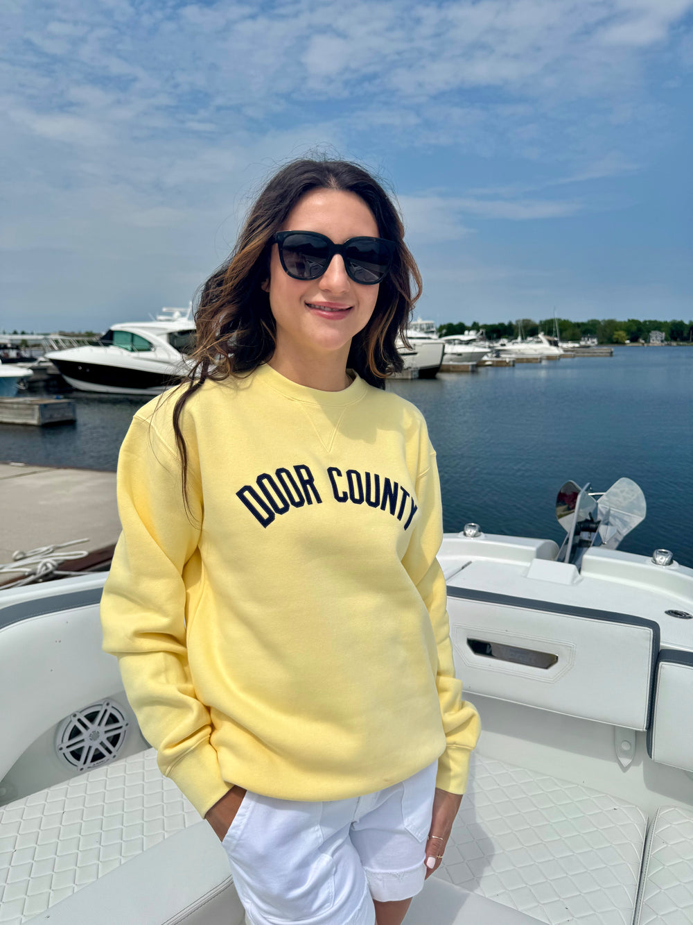 BUTTER DOOR COUNTY ARCH APPLIQUÉ BIG COTTON CREW SWEATSHIRT
