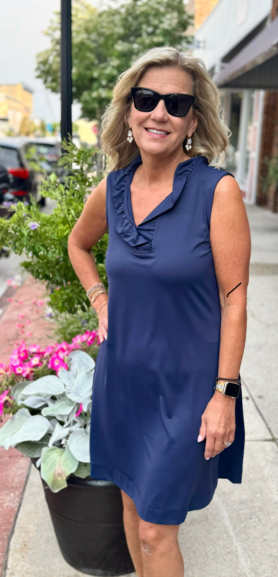 GAYLE NAVY V-NECK RUFFLE DRESS
