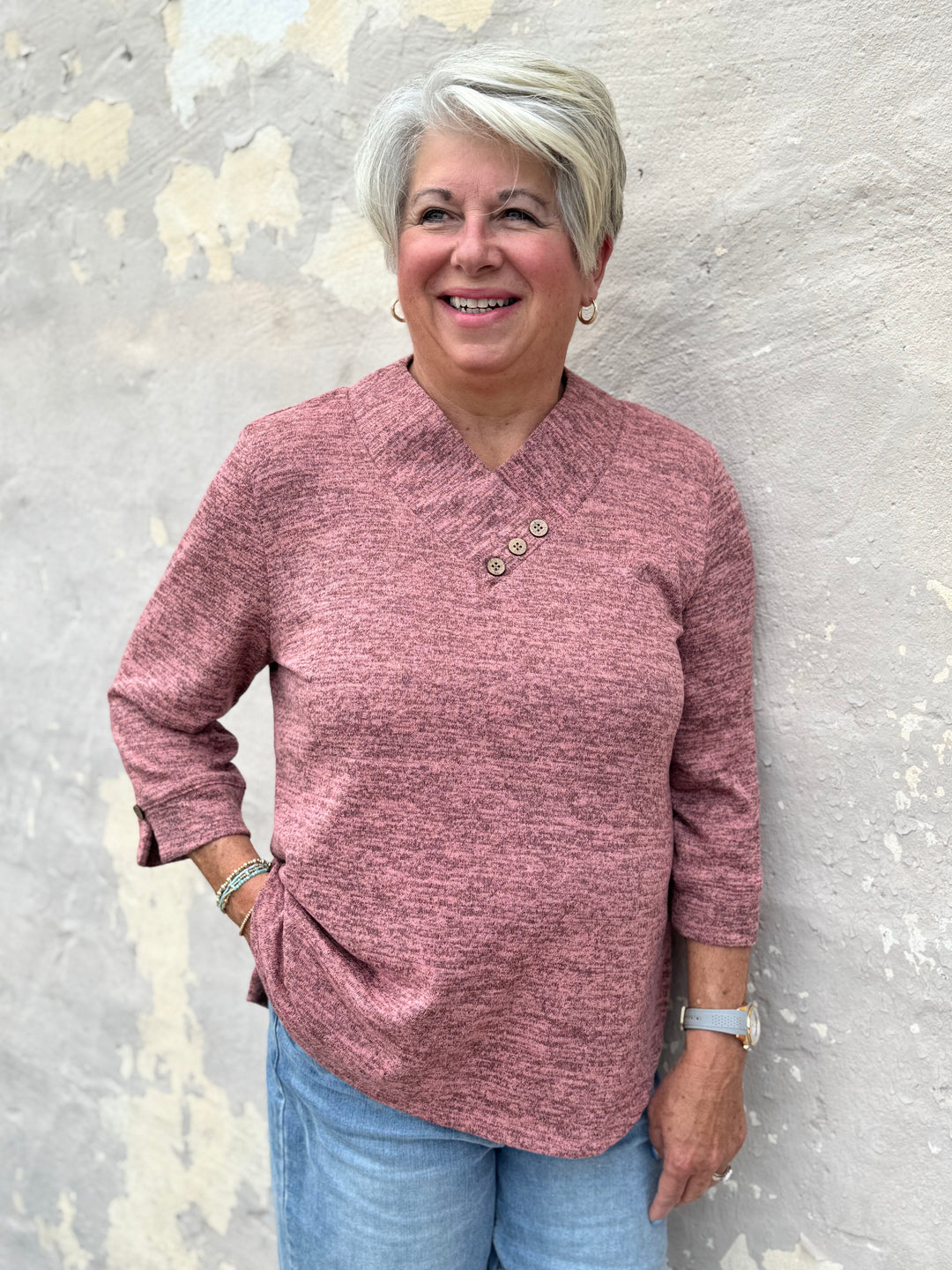 PAINTBRUSH PINK 3 BUTTON V-NECK KNIT TOP