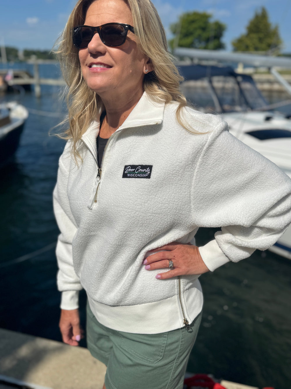 WOMEN'S IVORY DOOR COUNTY WISCONSIN  HALF ZIP FLEECE PULLOVER
