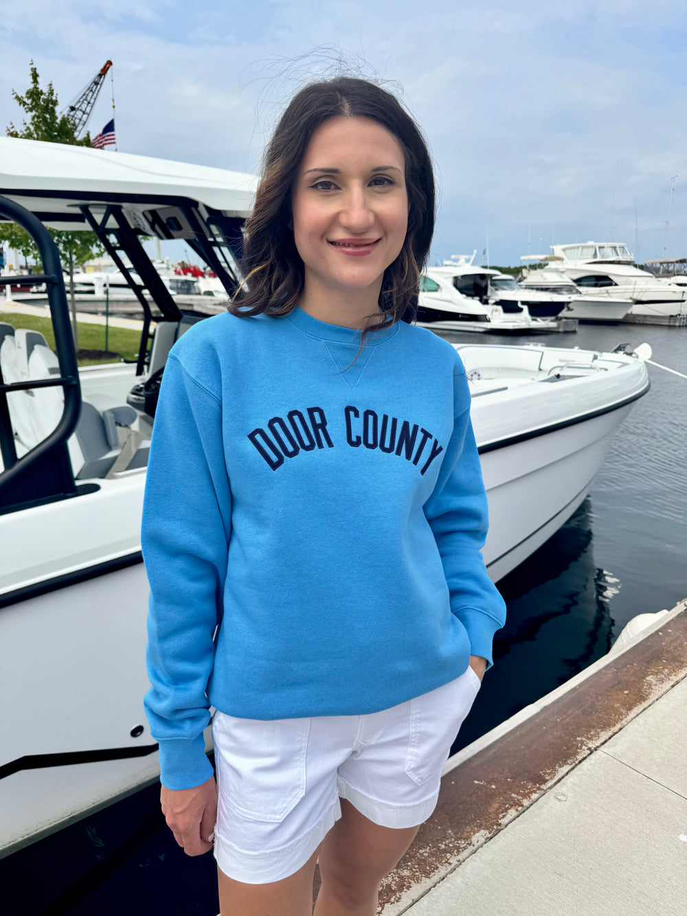 CLEAN SLATE BLUE DOOR COUNTY ARCH APPLIQUÉ BIG COTTON CREW SWEATSHIRT

