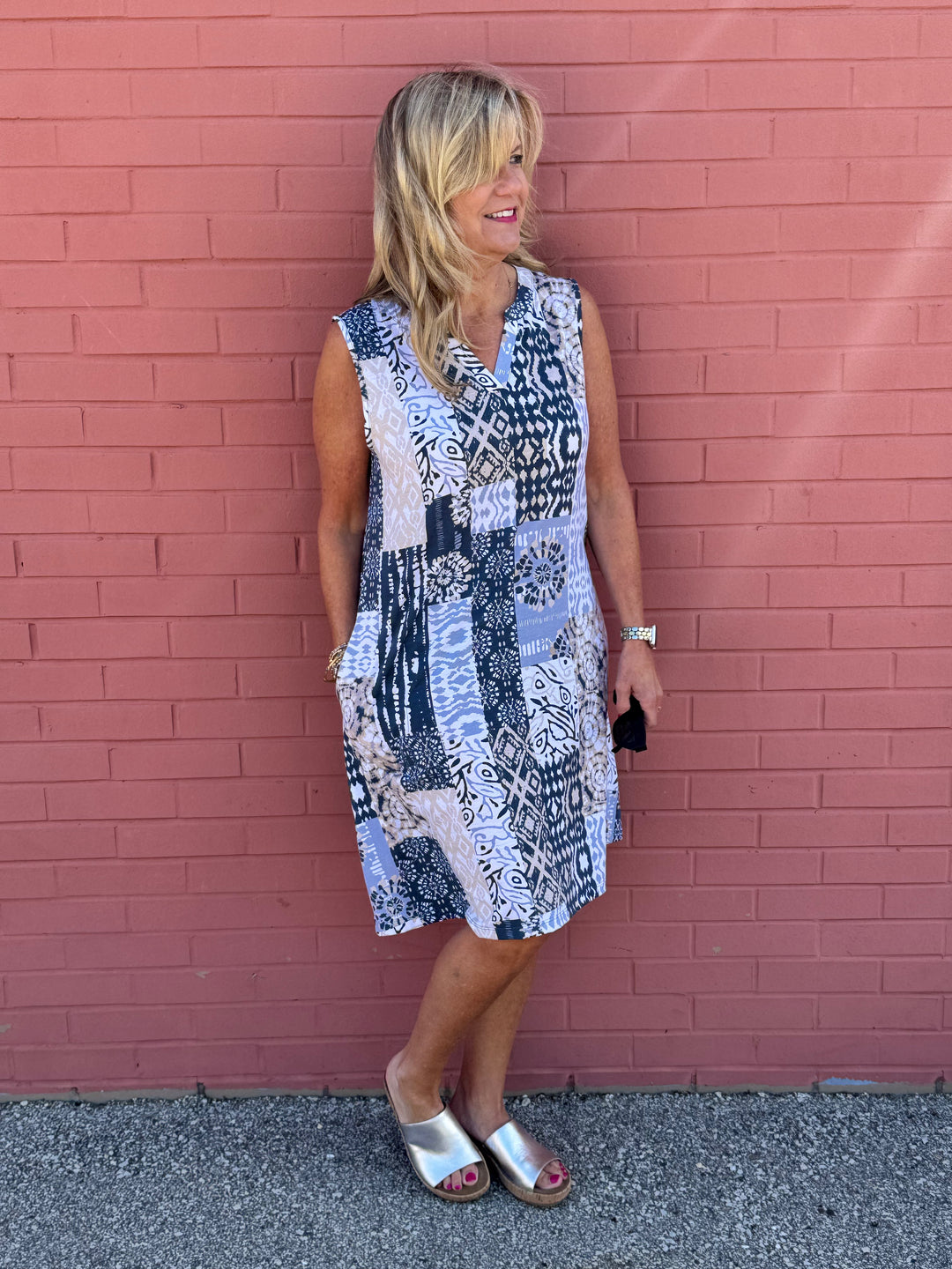 AUDRA GREY & TAN SLEEVELESS PRINT DRESS