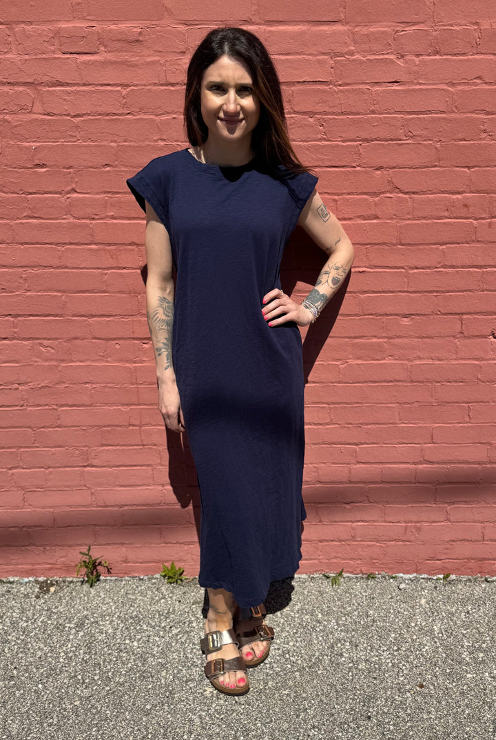 VIBRANT NAVY CAP SLEEVE COLUMN DRESS
