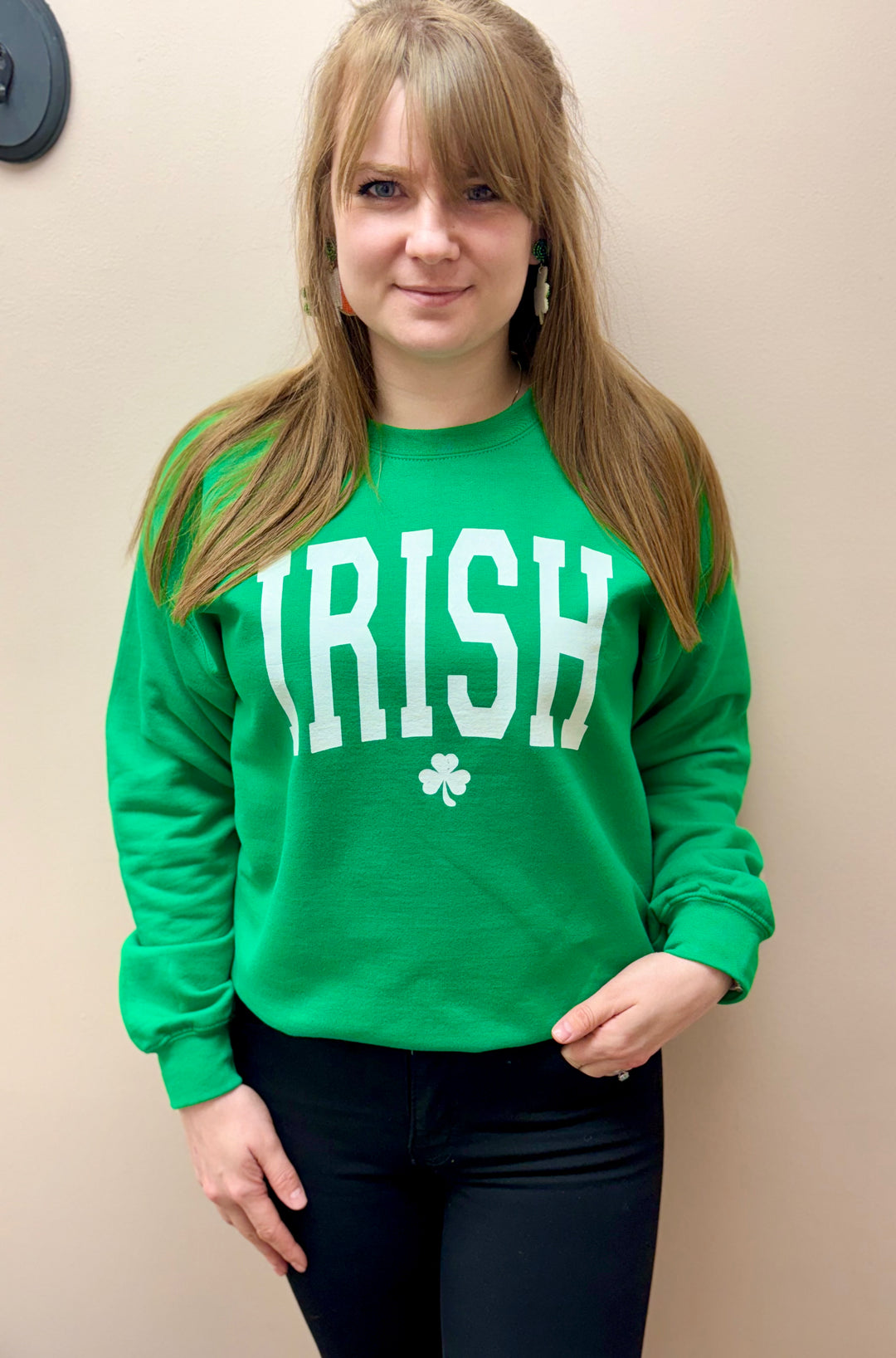 IRISH SHAMROCK GRAPHIC CREW SWEATSHIRT