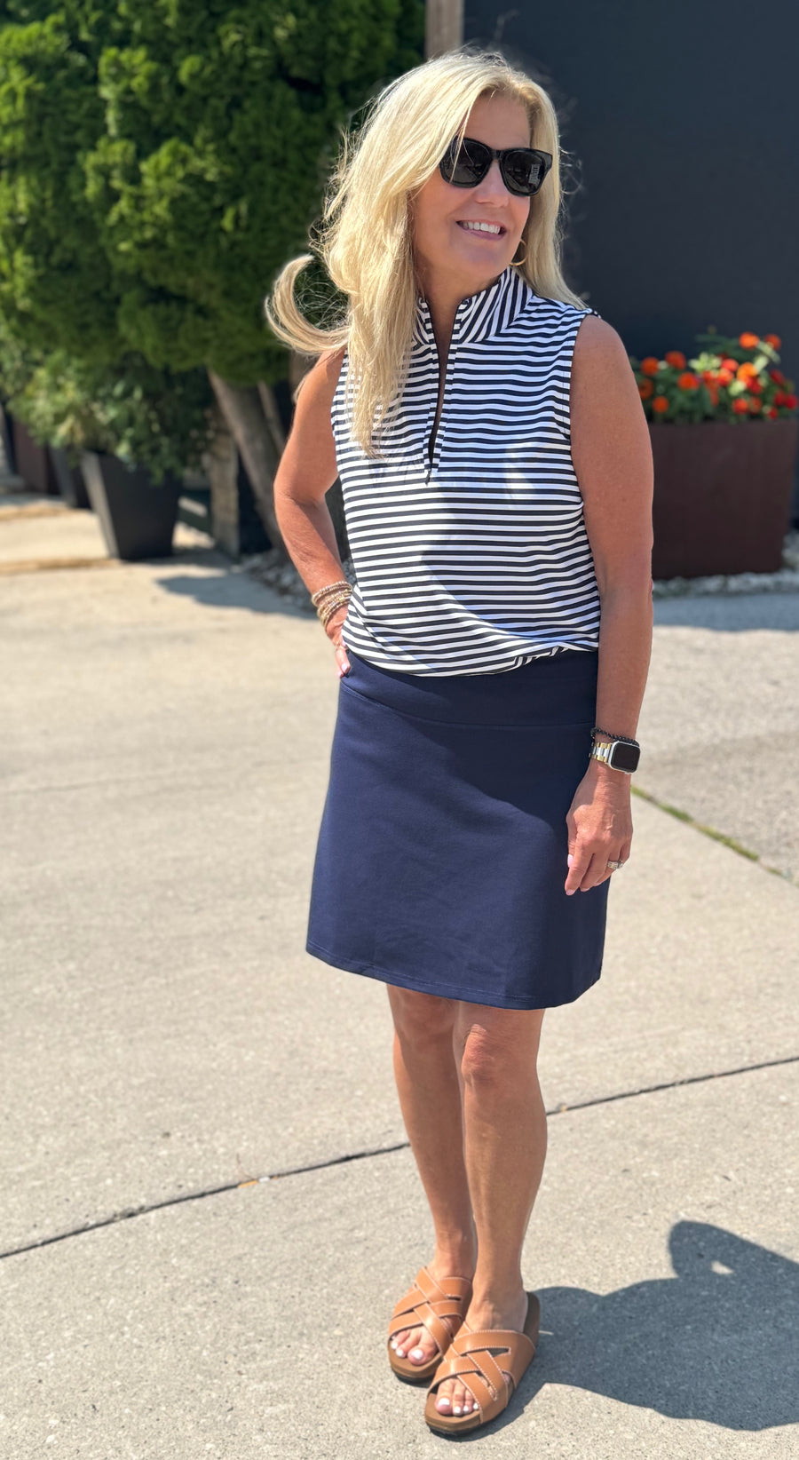 NAVY STRIPE NELLIE SLEEVELESS ZIP TOP
