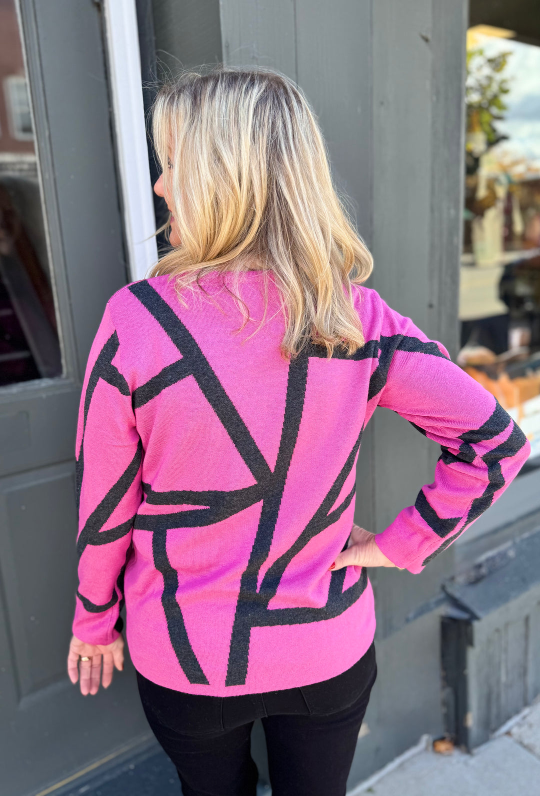 PINK & CHARCOAL GEOMETRIC LINES CREWNECK SWEATER