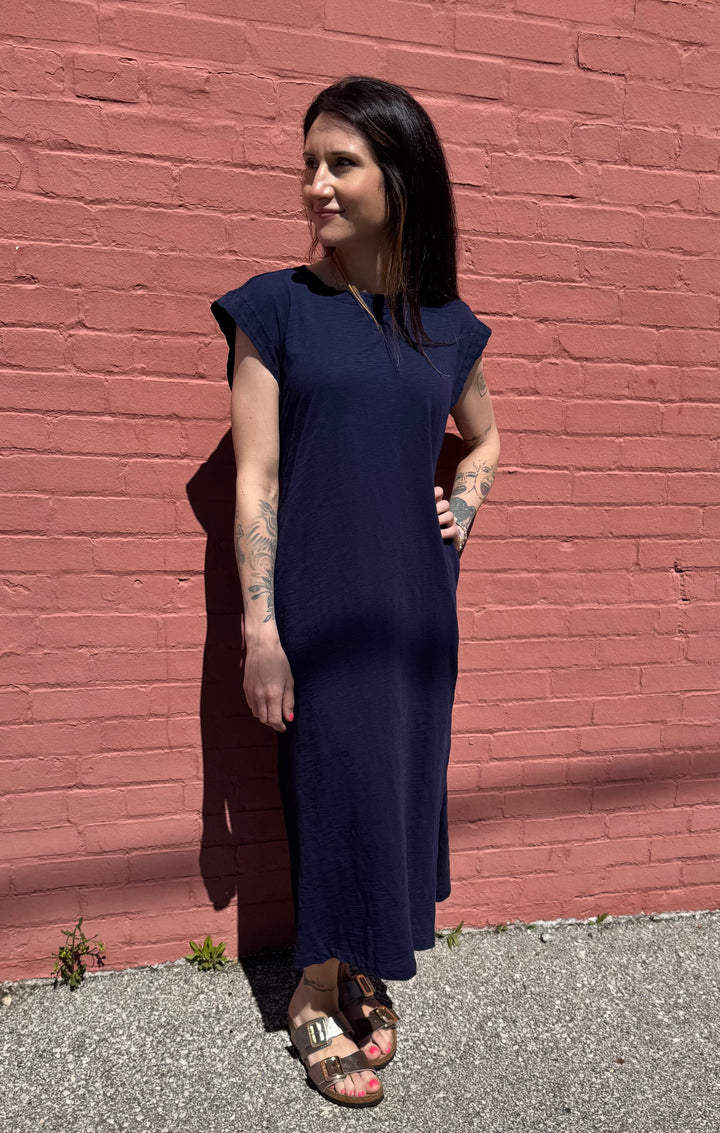 VIBRANT NAVY CAP SLEEVE COLUMN DRESS