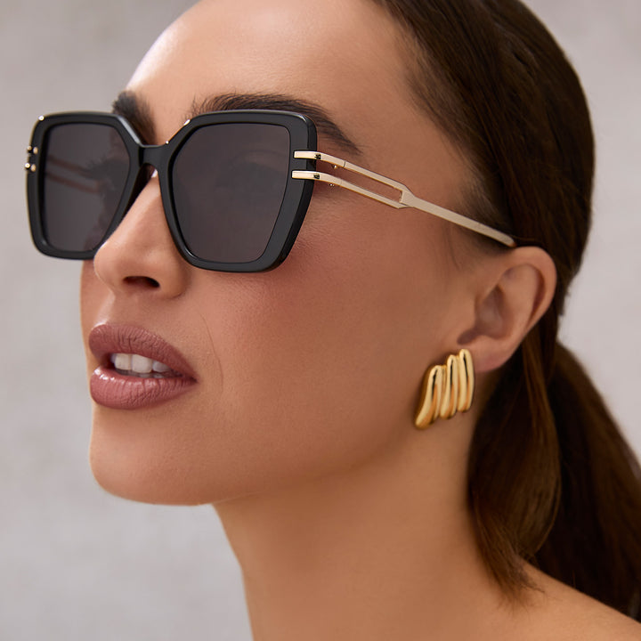 DASHA BLACK + GREY SUNGLASSES