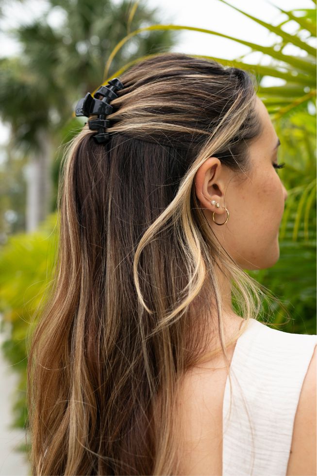 Jet Black Small Classic Hair Clip