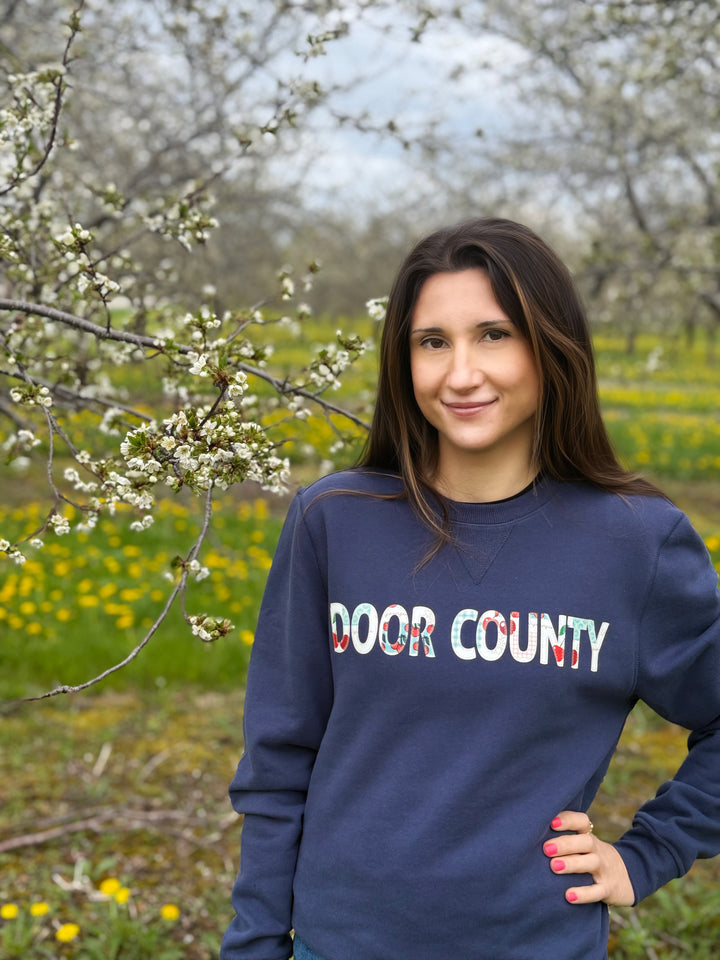 NAVY DOOR COUNTY CHERRY PRINT APPLIQUE CREW SWEATSHIRT