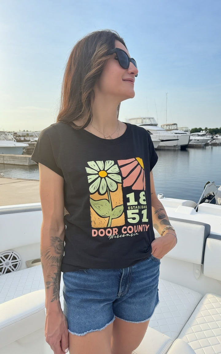 FLORAL BOX DOOR COUNTY WOMEN'S FIT SLUB T-SHIRT
