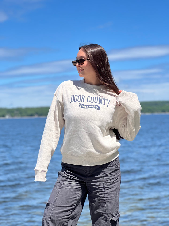 DOOR COUNTY WISCONSIN PEBBLESTONE TRIUMPH CHAMPION CREW SWEATSHIRT