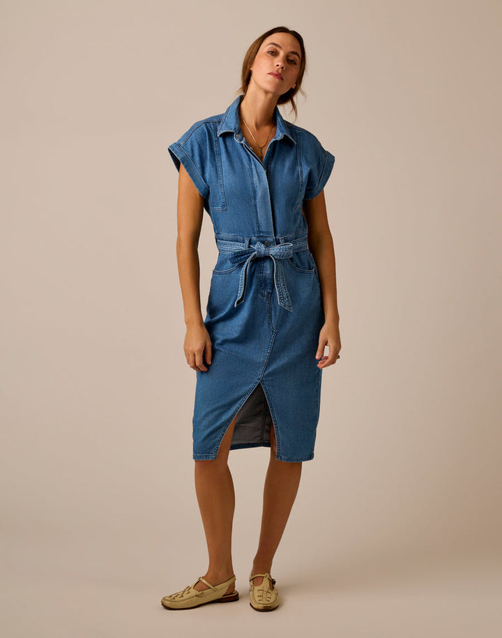 FRANNY MAGNOLIA WASH LIGHT WEIGHT DENIM DRESS