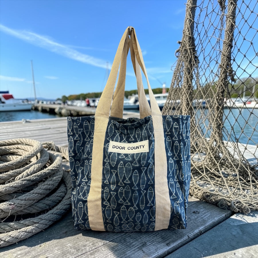 DOOR COUNTY HAPPY FISH TOTE BAG
