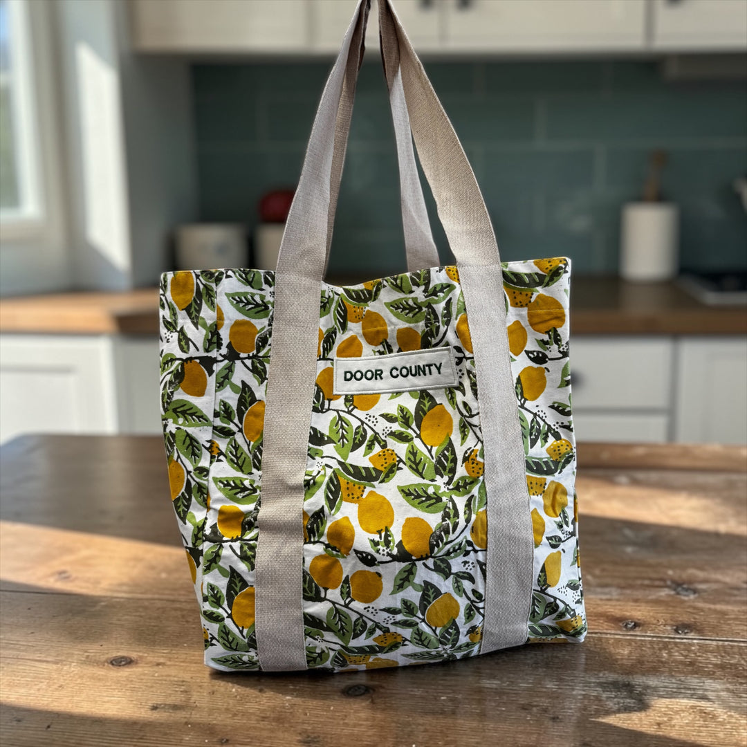 DOOR COUNTY LEMON SQUEEZY TOTE BAG