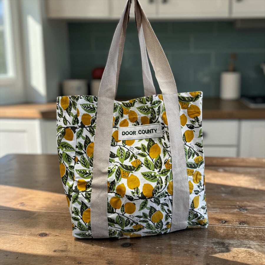 DOOR COUNTY LEMON SQUEEZY TOTE BAG
