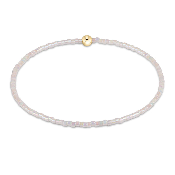 SILKY WHITE HOPE CLASSIC BRACELET
