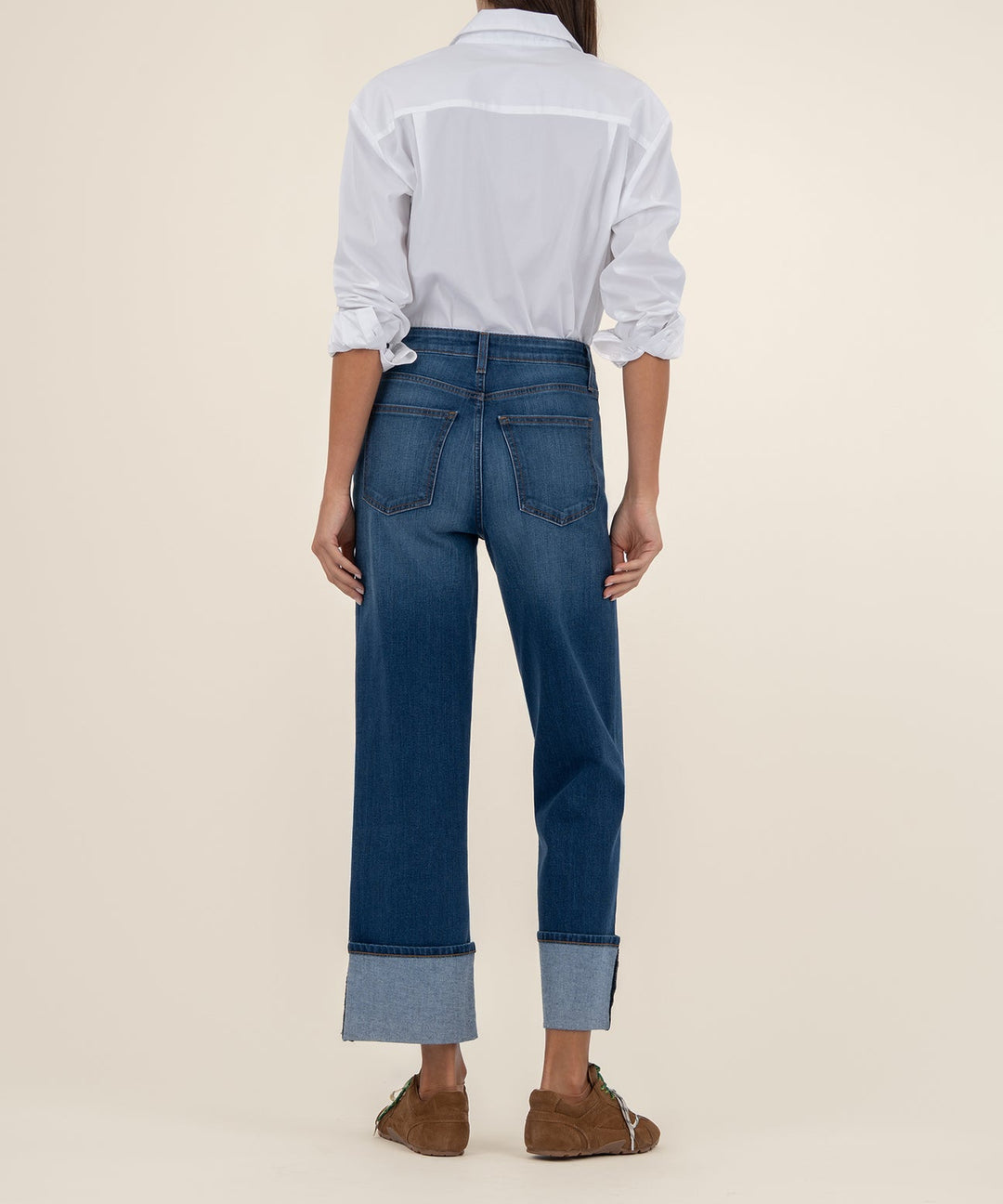 SIENNA ADMIRE WASH HIGH RISE STRAIGHT LEG CUFFED JEANS