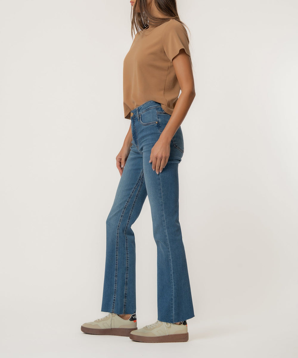 KELLY SENSES WASH HIGH RISE FLARE JEANS
