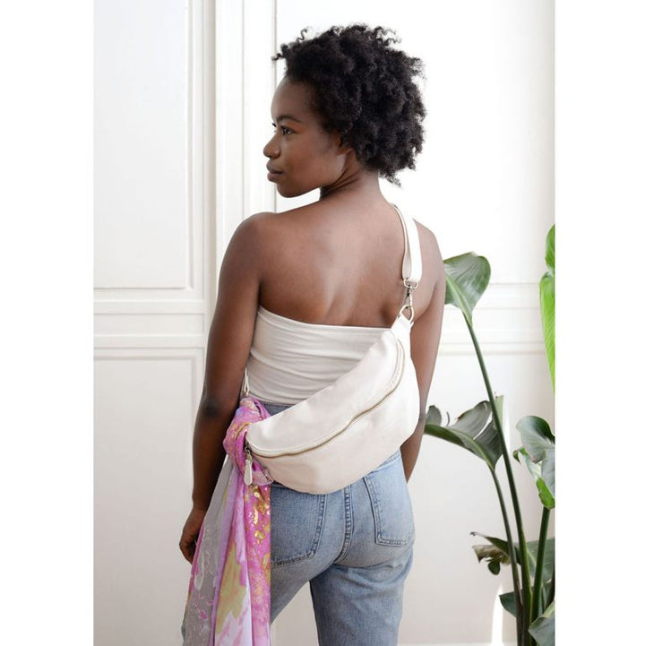 WHITE HOLOGRAPHIC TWYLA SLING/BELT BAG