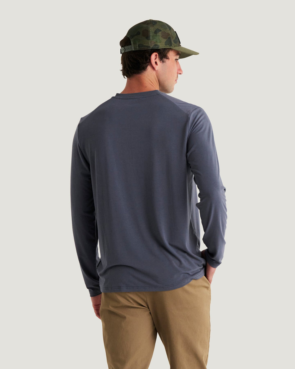 MEN'S STORM CLOUD BAMBOO FLEX LONG SLEEVE HENLEY
